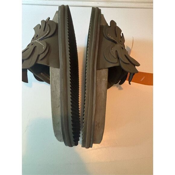 Farm Rio Sandals - Picture 4 of 8